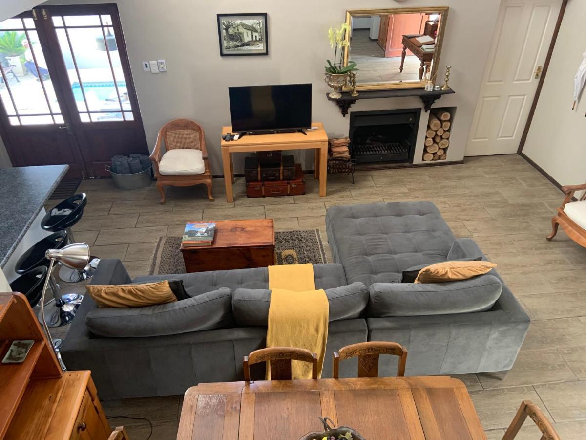 פרנצ'הוק La Gratitude Self Catering Cottage מראה חיצוני תמונה